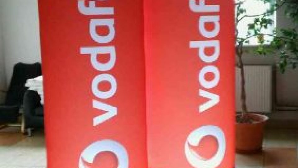 Vodafone advertising column