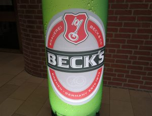 becks-flasche-zum-aufblasen-273×500