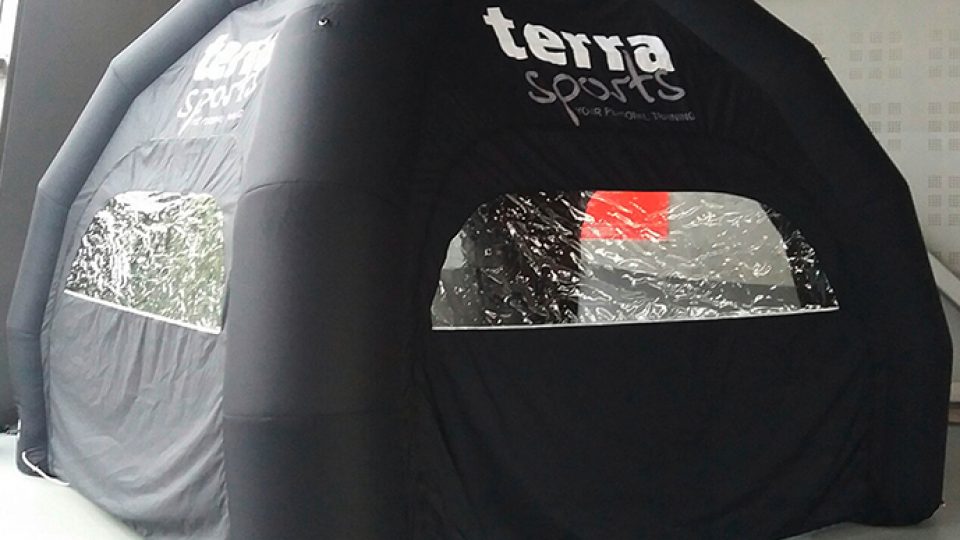 inflatable-tent-terra-sports