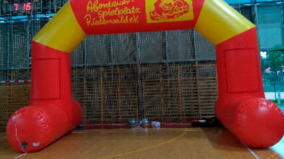 riederwalde-inflatable-archway-advertising-arch