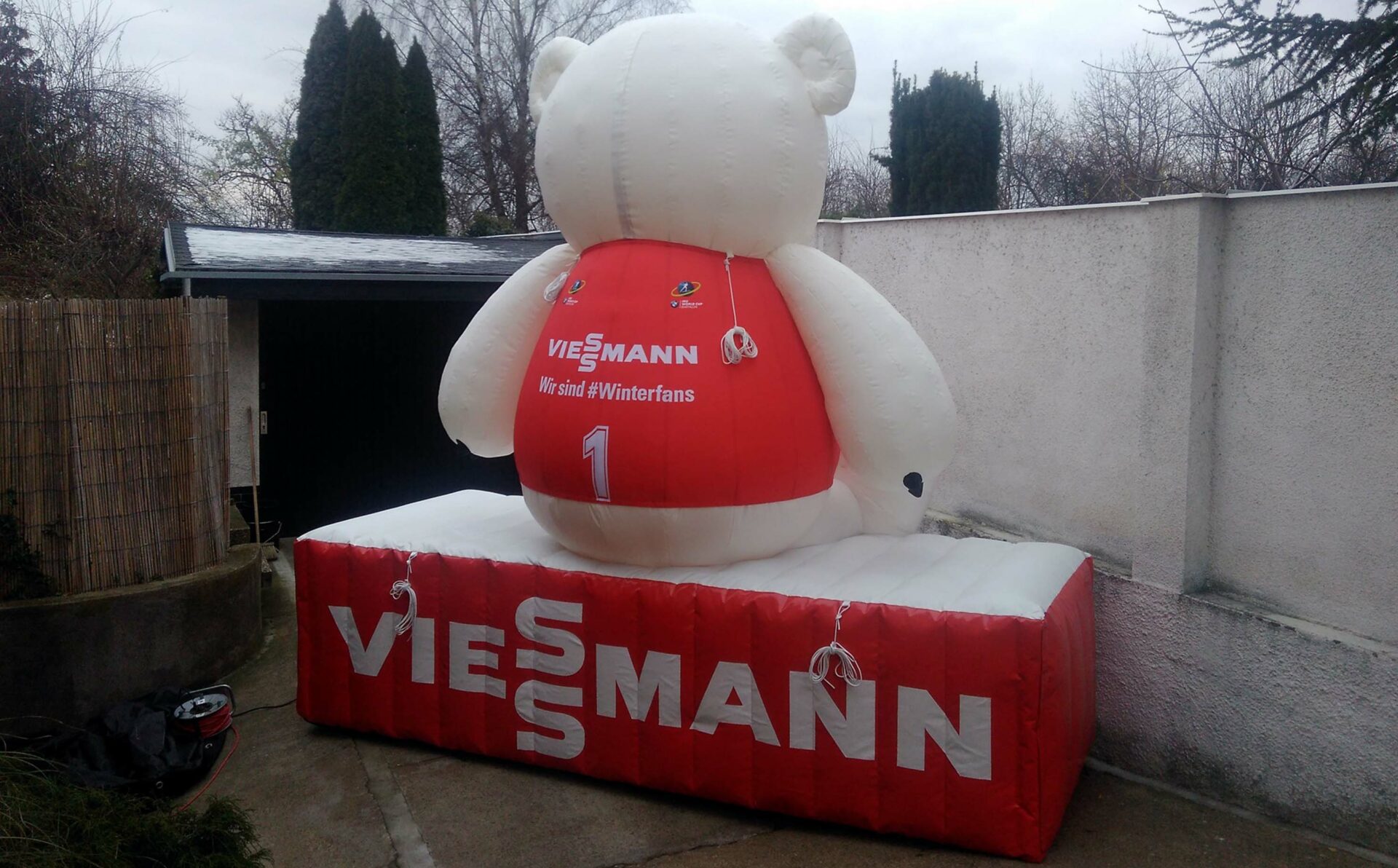 icebar-viessmann-inflatable