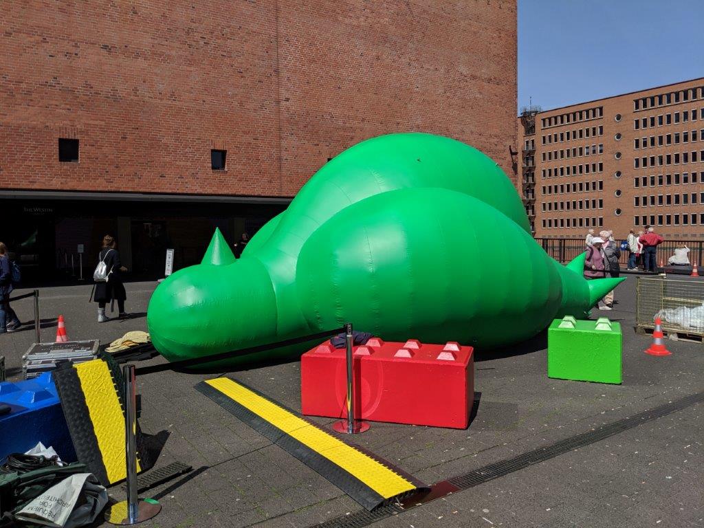 inflatable_pigeon