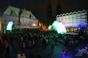 600 Jahre Bremer Roland amorphe Objekte