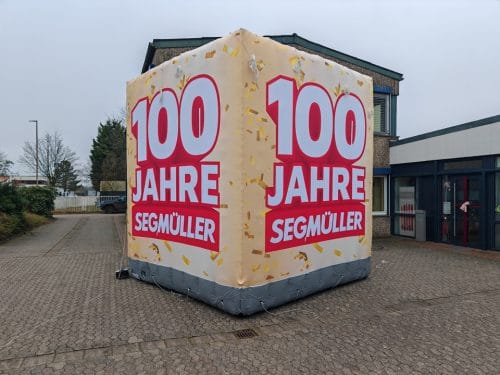 Aufblasbarer Würfel 4x4 m