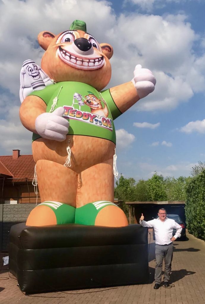 Aufblasbarer_Teddy