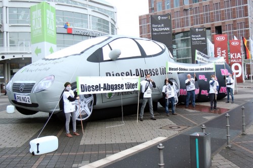 Inflatables News 8 aufblasbares Auto