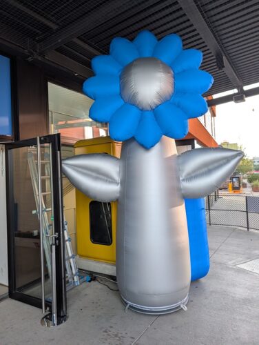 Blume silber 3,70 m hoch