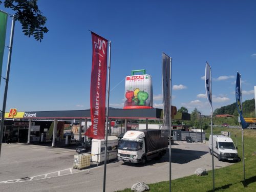 Dachwerbung-Tankstelle