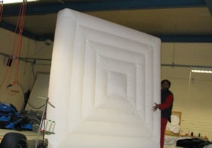 Messebau - aufblasbare Messestände 26 aufblasbares Deckenelement