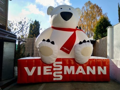 aufblasbarer Eisbär