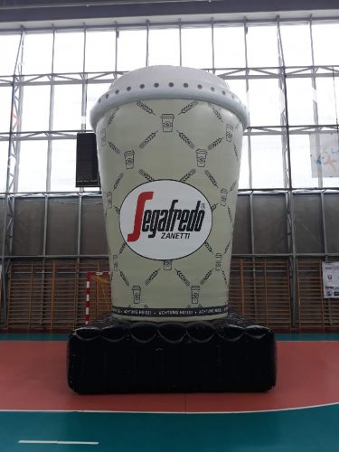 Kaffeebecher aufblasbar