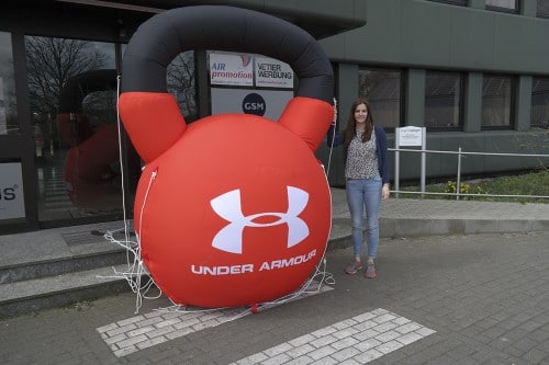 Inflatables News 11 Aufblasbare Kugelhantel