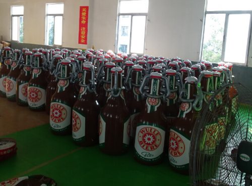 aufblasbare Werbeflaschen