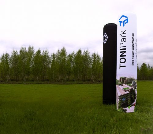 Inflatables News 7 aufblasbare Werbesäulen