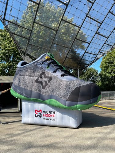 Aufblasbare Schuhe 4 Meter