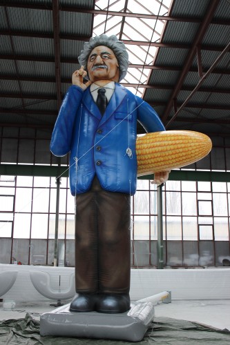 inflatable-albert-einstein