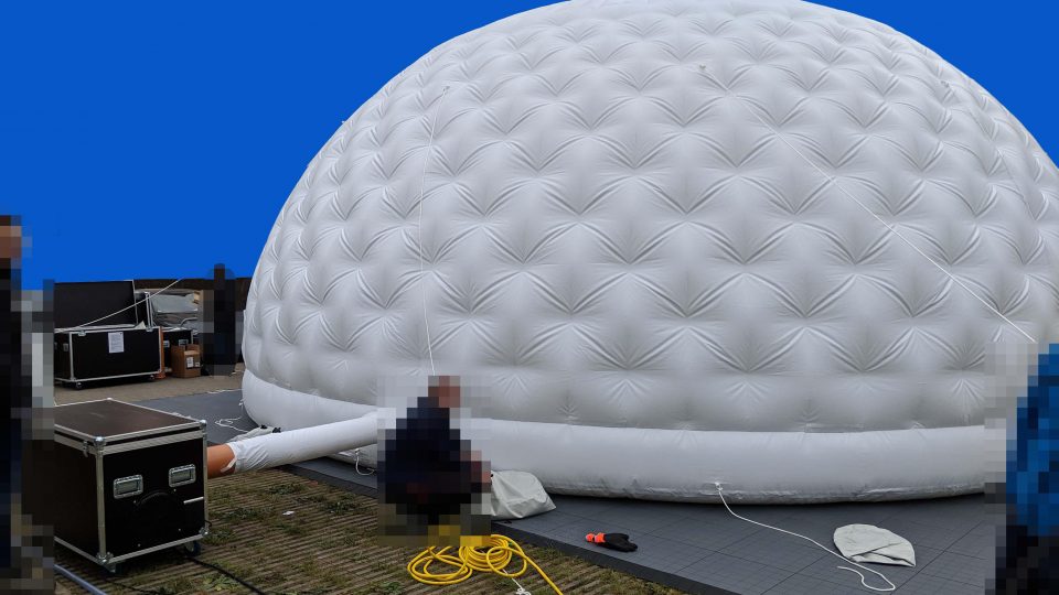 aufblasbares-zelt-air-dome-außenansicht