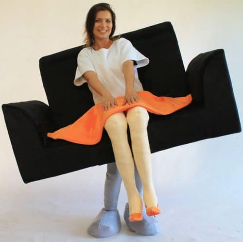 beitragsbild-walking-act-sofa-frau