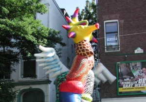 Messebau - aufblasbare Messestände 35 aufblasbare Kunstfigur