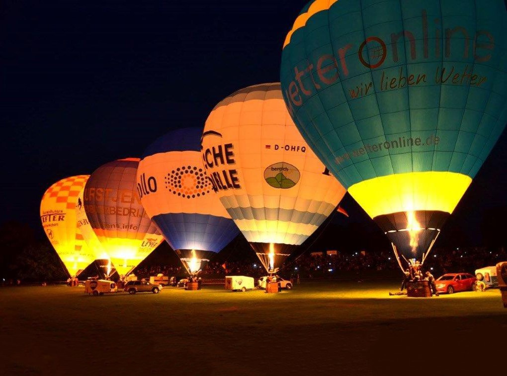 heißluftballone luftwerbung